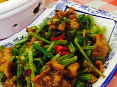 -鲁班小馆(政四街店)