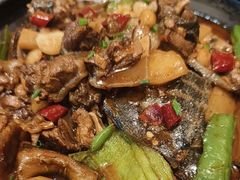 -黄泥岗·地道湖北菜(奥特莱斯店)