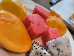 -深圳国际会展中心希尔顿酒店(前海华发冰雪世界店)