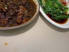-老码头黑皮肘子锅包肉(赣水路店)