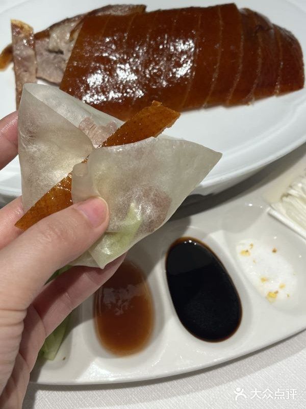 约会上哪？就它友友饭店了！