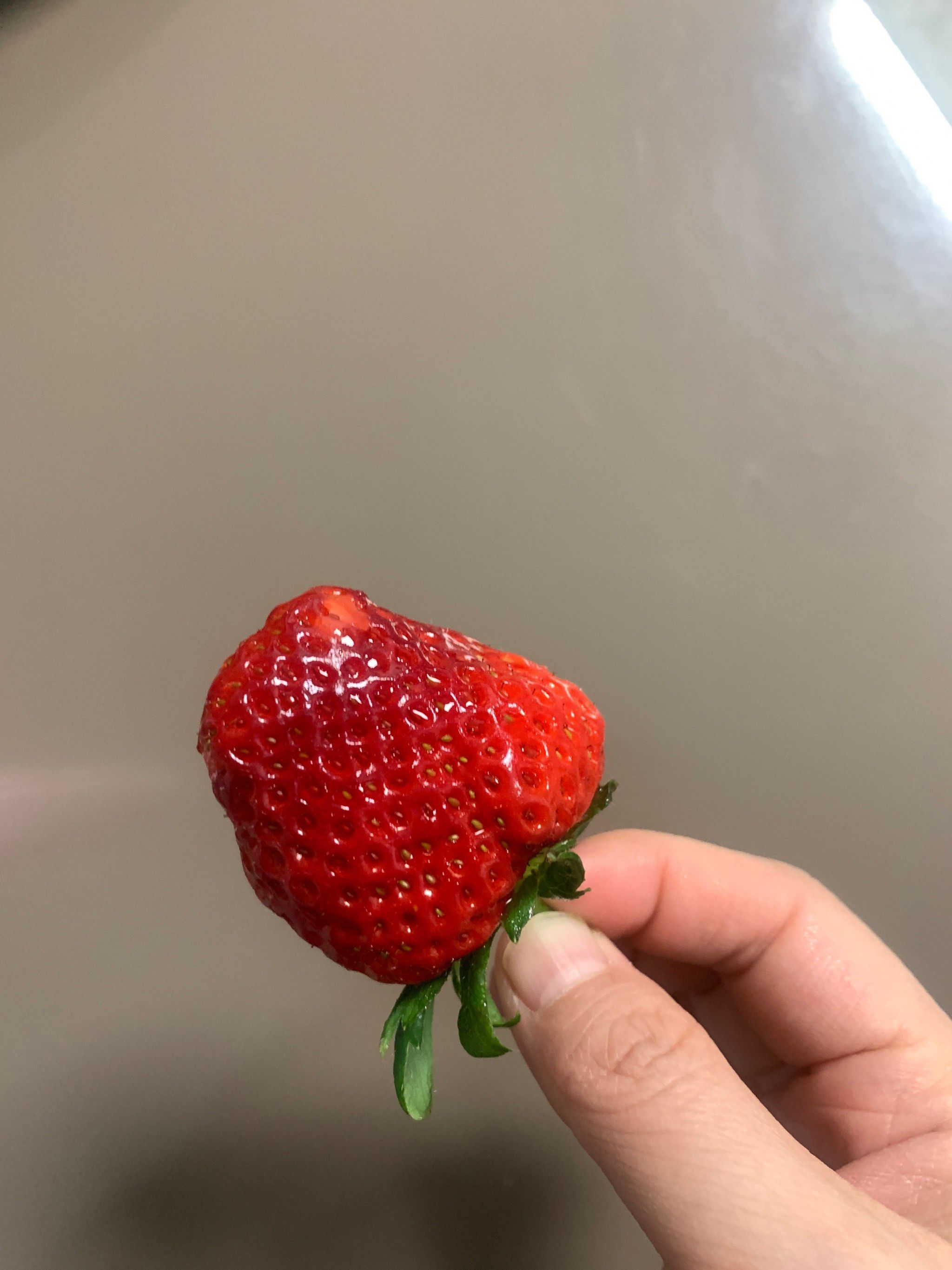 草莓脑袋