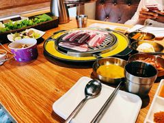 -弘益铭家九炙社韩国烤肉料理(尚美店)