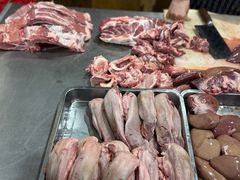 -标记美食新鲜猪杂(兴南大道店)