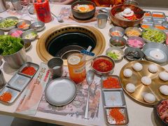 -蚂蚁洞·烤肉大营地(上海静安大悦城店)