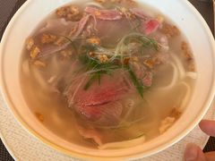 -深圳国际会展中心希尔顿酒店(前海华发冰雪世界店)