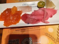 -四海一家自助餐(益田假日广场店)