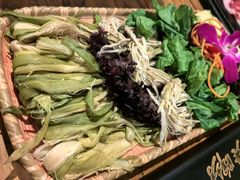 -老牌坊云南鱼豆花火锅(嵩山店)