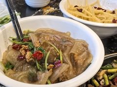 -大众酸菜鱼(梨花巷总店)