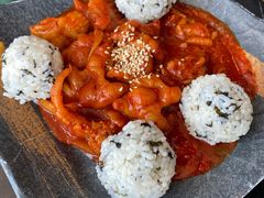 火辣无骨鸡爪-HONGA HONGA雄家(曹路店)