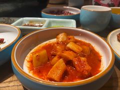 -明洞阿姨·韩式酱蟹烤肉·创意料理(三元桥店)