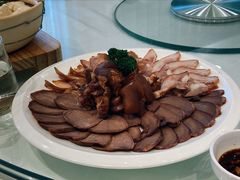 熏酱拼盘-橄榄季酒店