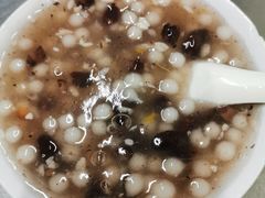 -芳婆糕团店(王府大街店)