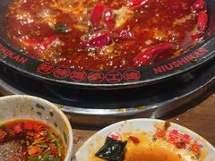 -牛市坎火锅(建设路店)