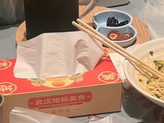 -肥肥虾庄·金牌油焖大虾(杨园滨江时代walk店)