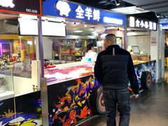 -第5大道精品休闲购物广场