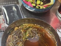 -马路牙子烧烤音乐酒馆(望京店)