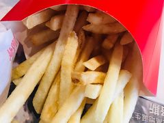 -麦当劳(展览路店)