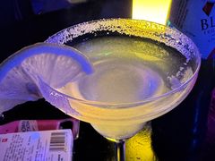 -vimi便利店酒吧