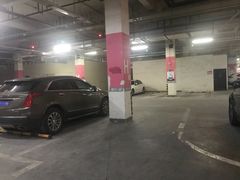 -松江万达广场-停车场