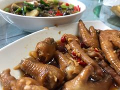 -峡谷农家乐饭店