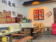 -肖婷姐大铁锅重庆火锅(南湖店)