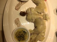 -渔意楼·驰名沙田乳鸽(五羊旗舰店)