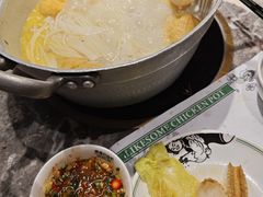 -禄婶鸡煲·打边炉