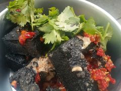 -黑色经典臭豆腐·湖南特产(太平街口店)