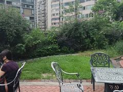 -极光口腔·矫正种植修复(锦江店)