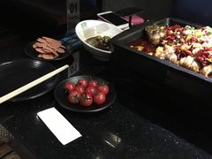 -叹鱼风尚烤鱼餐厅