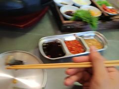 -围炉肉舍•炭烤活鳗•丹东海鲜烤肉(步行街店)