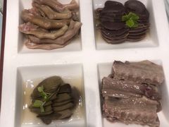-香山湖家家宴(中山陵店)