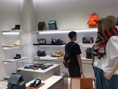 -LV路易威登(杭州万象城店)