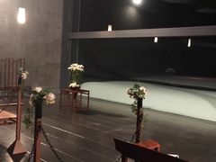 景点-水之教会