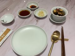 餐具摆设-喜鼎海胆水饺(平安金融中心店)