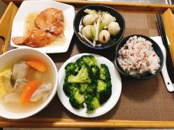 -海豚湾高端月子会所(黄浦店)