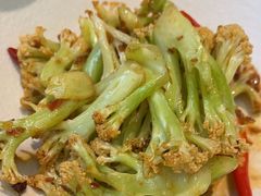 -渔语鱼酸菜鱼新川菜(来福士店)
