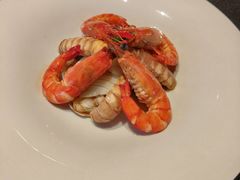 -鲁采LU STYLE(新天地店)