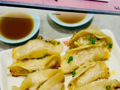 -小姜锅贴(凤凰街店)