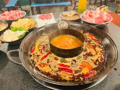 -渝井巷重庆老火锅(沈阳吉祥店)