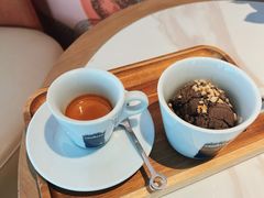 -LAVAZZA拉瓦萨咖啡(中航城君尚购物中心店)