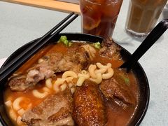 番茄浓汤鸡翅猪扒通粉-华嫂冰室(尖沙咀店)