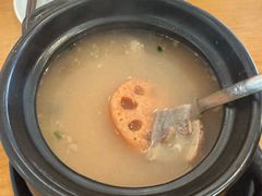 -莲餐厅·湖北菜·潜江小龙虾店(愚园路店)