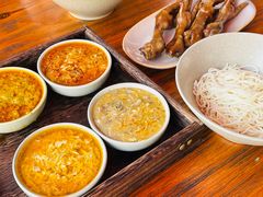 李百蟹全家福-李百蟹·江南蟹黄面·河景餐厅(夫子庙总店)