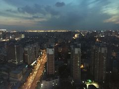 -上海龙之梦万丽酒店