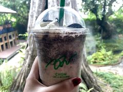 -Chom Cafe and Restaurant