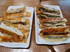 猪肉大葱锅贴-小牛锅贴(西环路店)