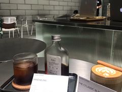 -RWORK·COFFEE(滨江店)