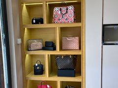 -沐渔二手奢侈品黄金手表包包回收·中古店(广州塔店)